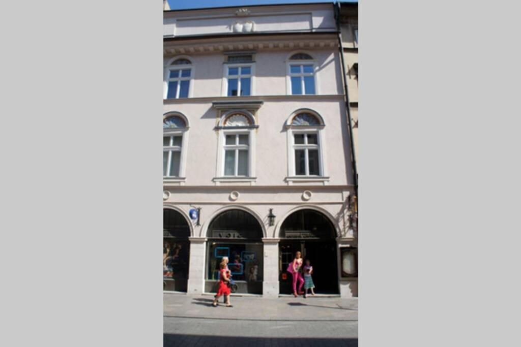 Florianska Penthouse Delux Lägenhet Kraków Exteriör bild